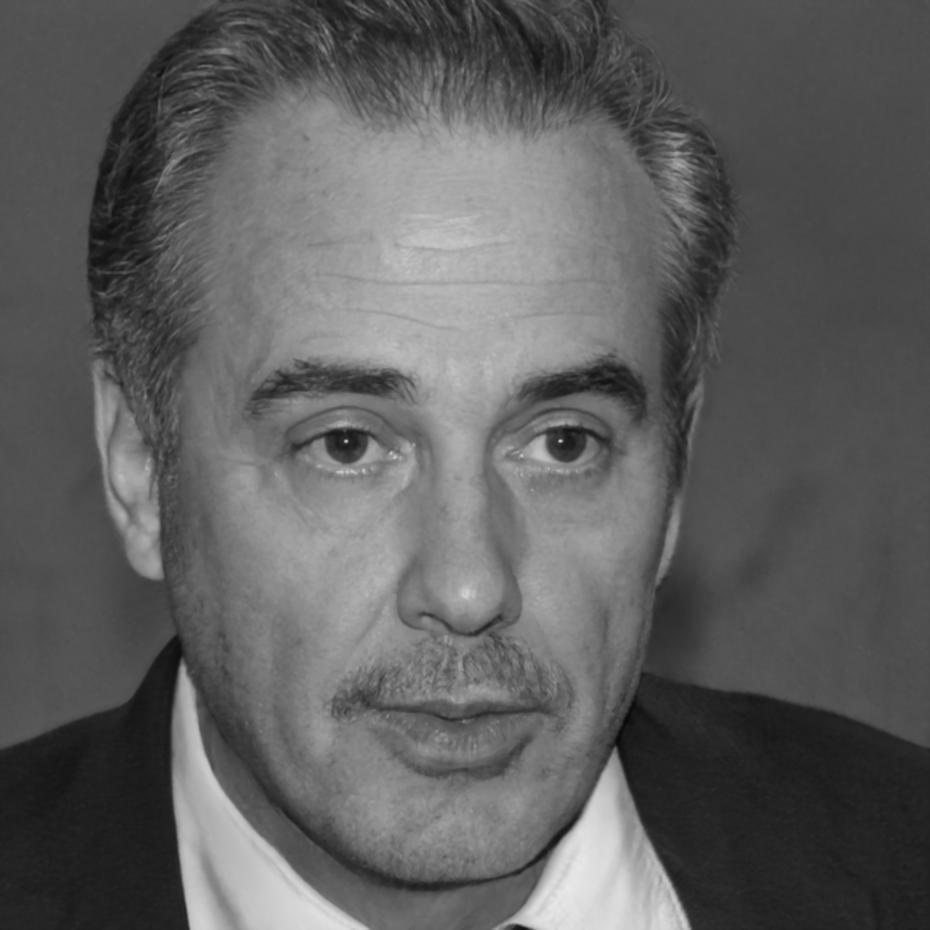 Retrato profesional de Aurelio Mendizábal